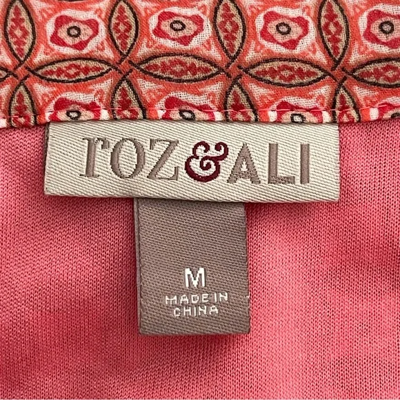 Roz & Ali Top Sleeveless Geometric Print Embellished Neckline Size M - Picture 12 of 14